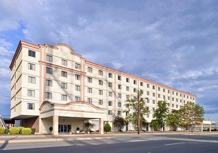Quality Inn And Suites Conference Center Richmond Exteriér fotografie