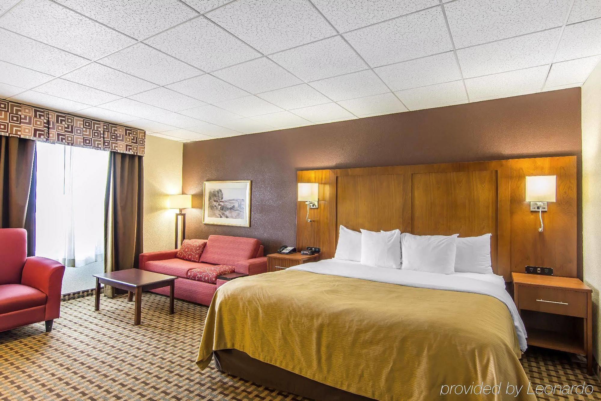 Quality Inn And Suites Conference Center Richmond Exteriér fotografie