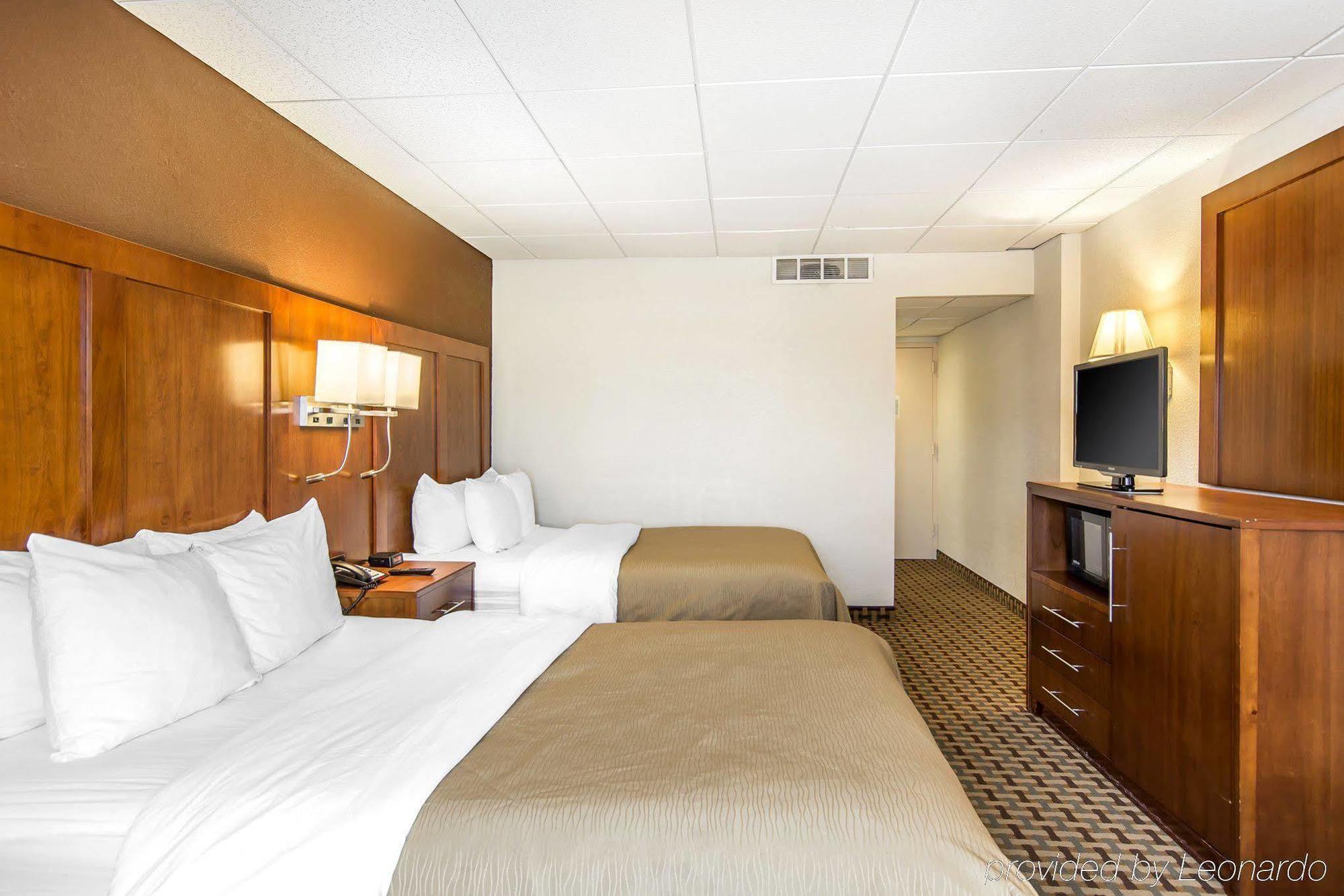 Quality Inn And Suites Conference Center Richmond Exteriér fotografie