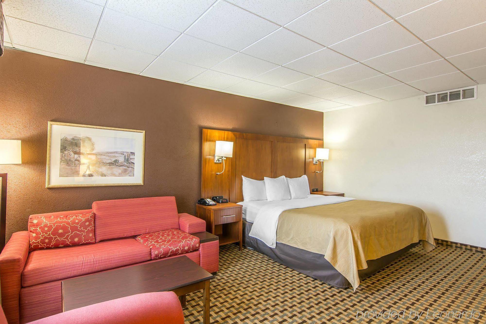 Quality Inn And Suites Conference Center Richmond Exteriér fotografie
