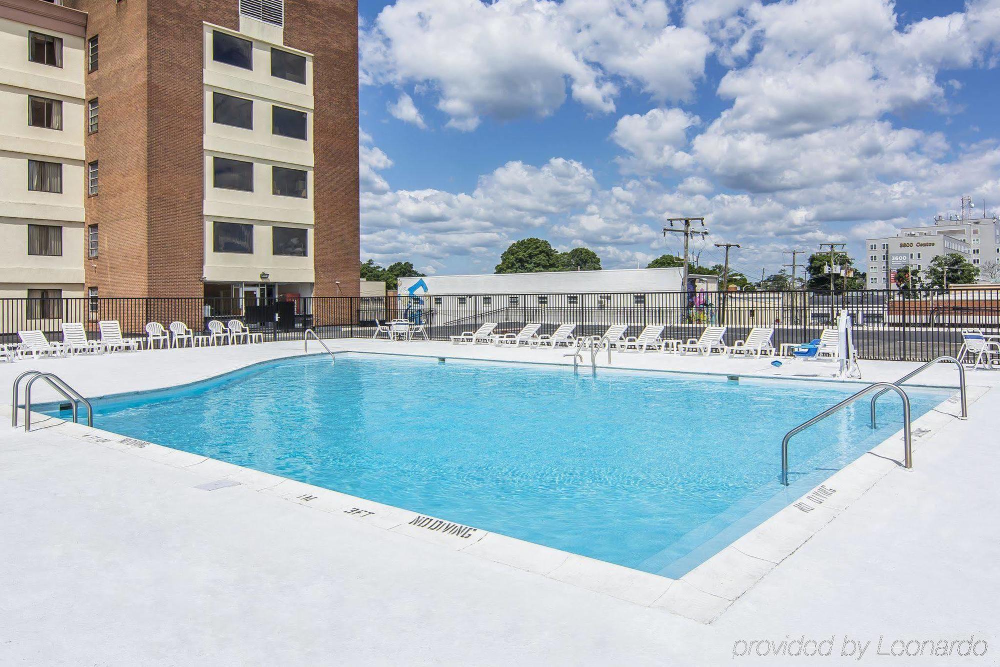 Quality Inn And Suites Conference Center Richmond Exteriér fotografie